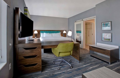 Deptford Hotel | Hampton Inn & Suites Deptford