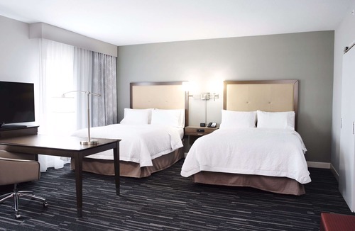 Urbandale Hotel | Hampton Inn & Suites Des Moines/Urbandale