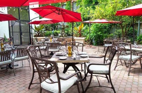 Fairfield Hotel | Hampton Inn & Suites Fairfield