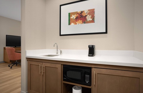 Cape Fear Hotel | Hampton Inn & Suites Fayetteville