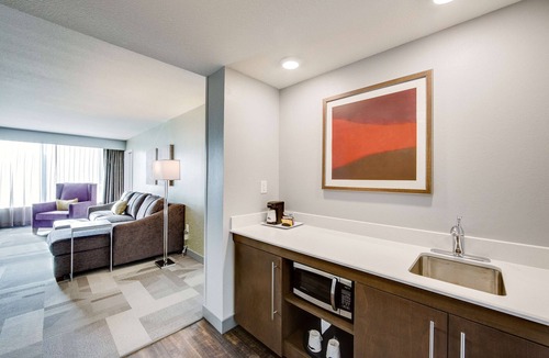 Downtown Fort Worth Hotel | Hampton Inn & Suites Fort Worth Downtown