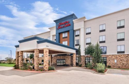 Forest Hill Hotel | Hampton Inn & Suites Fort Worth/Forest Hill