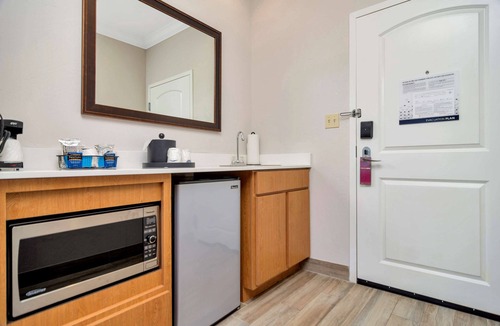 Fossil Creek Hotel | Hampton Inn & Suites Fort Worth-Fossil Creek