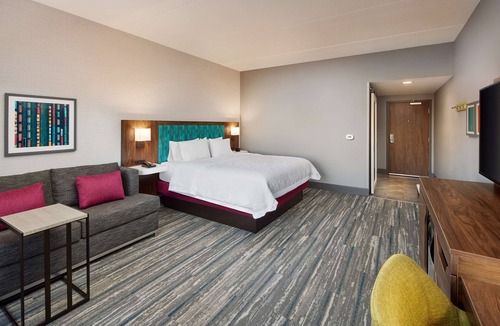 Franklin Hotel | Hampton Inn & Suites Franklin Indianapolis