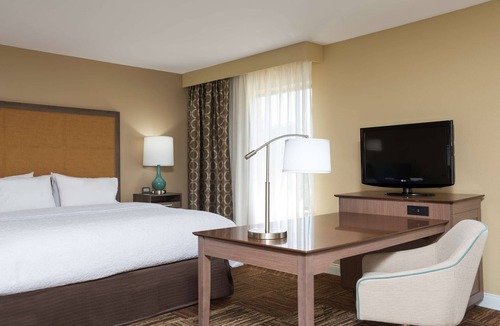 Fremont Hotel | Hampton Inn & Suites Fremont