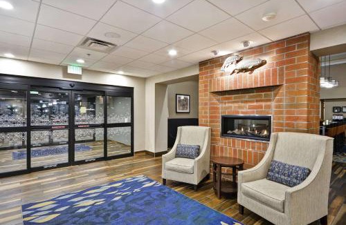 Grants Pass Hotel | Hampton Inn & Suites Grants Pass