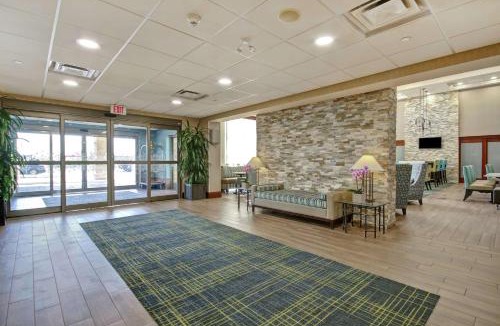 Guelph Hotel | Hampton Inn & Suites Guelph