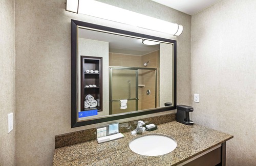 League City Hotel | Hampton Inn & Suites Houston/League City