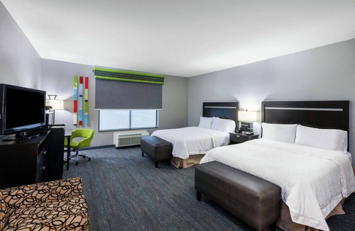 League City Hotel | Hampton Inn & Suites Houston/League City
