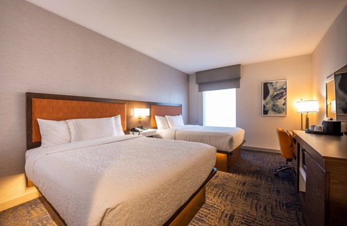 Sugar Land Hotel | Hampton Inn & Suites Houston Sugar Land