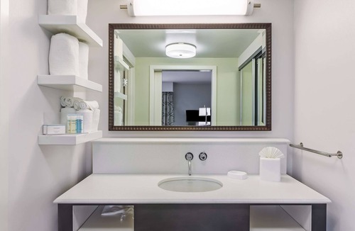 Addicks Hotel | Hampton Inn & Suites Houston I-10 West Park Row