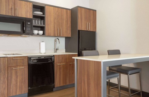Houston Hotel | Hampton Inn & Suites Houston-Cypress Station