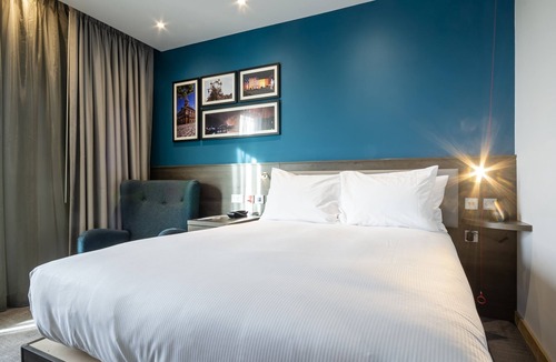 Huntsville Hotel | Hampton Inn & Suites Huntsville