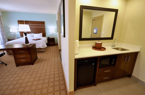 Hutto Hotel | Hampton Inn & Suites Hutto Austin