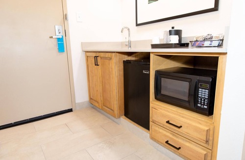 Jennings Hotel | Hampton Inn & Suites Jennings