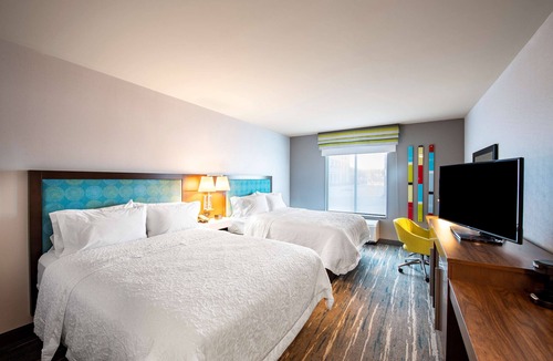 Keller Hotel | Hampton Inn & Suites Keller Town Center