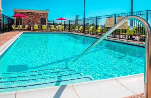 La Porte Hotel | Hampton Inn & Suites La Porte, TX