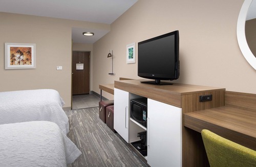 Lake City Hotel | Hampton Inn & Suites Lake City