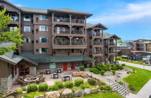 Lake Placid Hotel | Hampton Inn & Suites Lake Placid