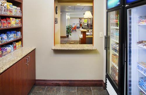 Lancaster Hotel | Hampton Inn & Suites Lancaster