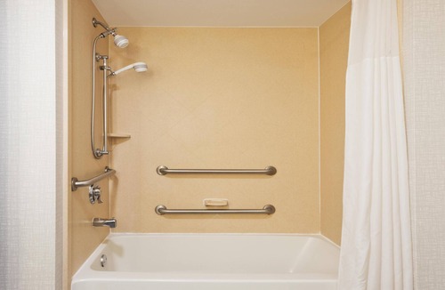 Lanett Hotel | Hampton Inn & Suites Lanett-West Point
