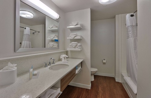 Las Cruces Hotel | Hampton Inn & Suites Las Cruces I-10