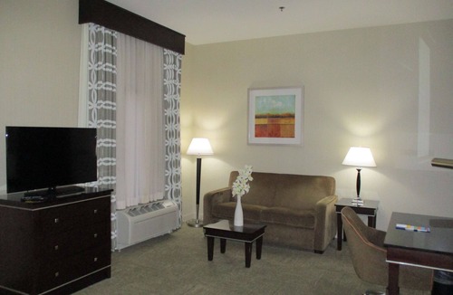 Seven Hills Hotel | Hampton Inn & Suites Las Vegas South