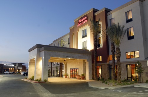 Seven Hills Hotel | Hampton Inn & Suites Las Vegas South