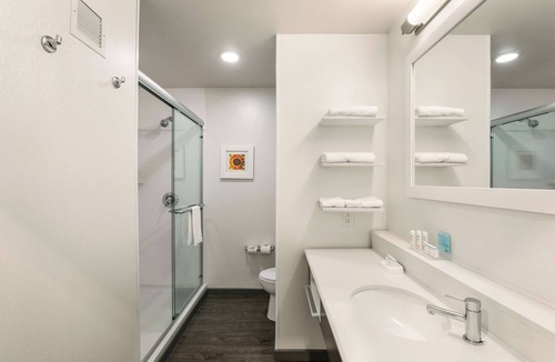 Lavonia Hotel | Hampton Inn & Suites Lavonia