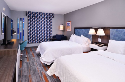 Frisco Hotel | Hampton Inn & Suites Legacy Park-Frisco