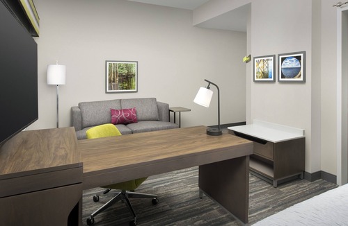 Lexington Hotel | Hampton Inn & Suites Lexington Columbia