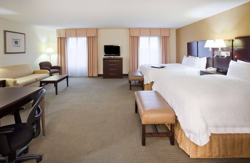 Lino Lakes Hotel | Hampton Inn & Suites Lino Lakes