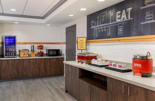 Lincoln Hotel | Hampton Inn & Suites Lincoln - Northeast I-80
