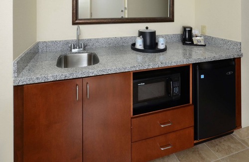 Lynchburg Hotel | Hampton Inn & Suites Lynchburg