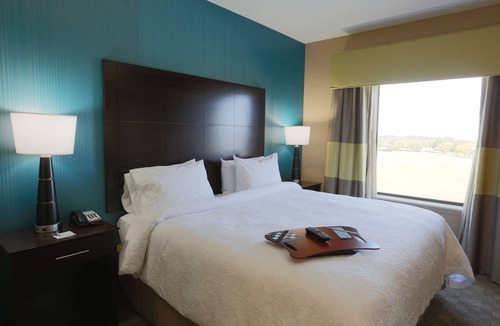 Missouri City Hotel | Hampton Inn & Suites Missouri City, TX