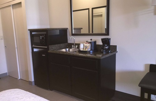 Jackson Park Hotel | Hampton Inn & Suites Mountain View