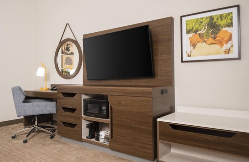 South Arlington Hotel | Hampton Inn & Suites Mansfield