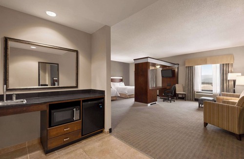 Mansfield Hotel | Hampton Inn & Suites Mansfield