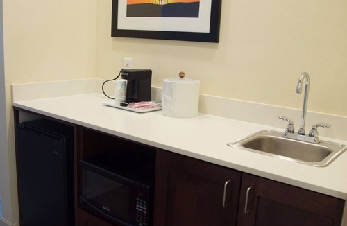 McKinney Hotel | Hampton Inn & Suites McKinney
