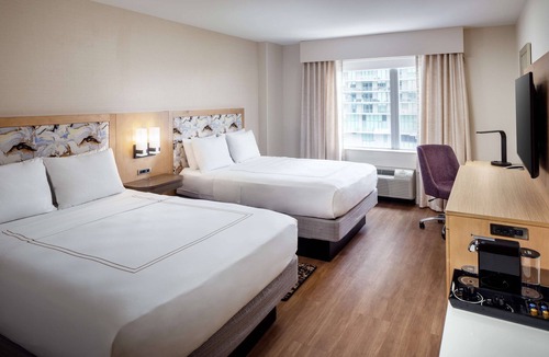 Brickell Hotel | Hampton Inn & Suites Miami/Brickell-Downtown
