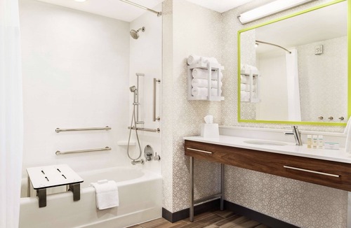 Country Walk Hotel | Hampton Inn & Suites Miami Kendall