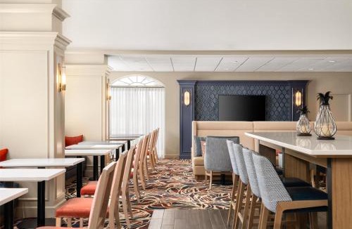 Middletown Hotel | Hampton Inn & Suites Middletown