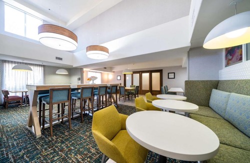 Salida Hotel | Hampton Inn & Suites Modesto - Salida