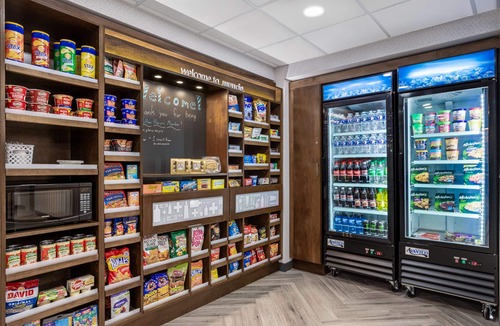 Muncie Hotel | Hampton Inn & Suites Muncie