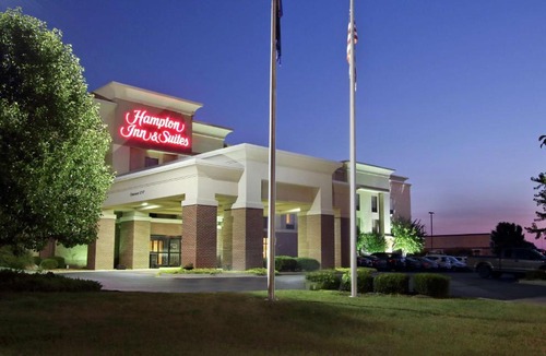 Murray Hotel | Hampton Inn & Suites Murray