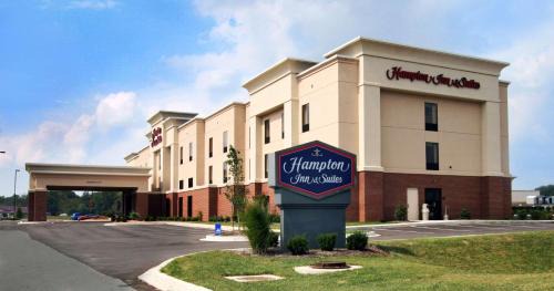 Murray Hotel | Hampton Inn & Suites Murray