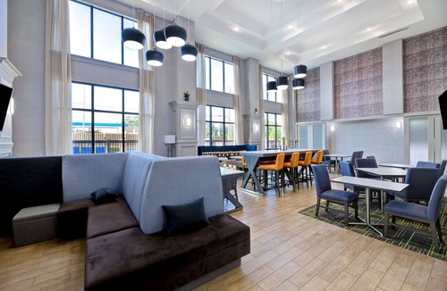 Nacogdoches Hotel | Hampton Inn & Suites Nacogdoches