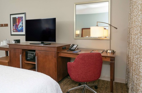 Green Hills Hotel | Hampton Inn & Suites Nashville-Green Hills