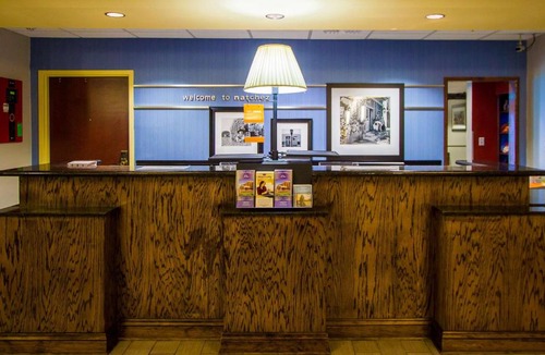 Natchez Hotel | Hampton Inn & Suites Natchez