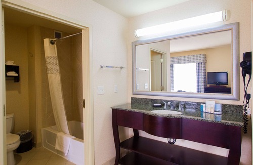 Natchez Hotel | Hampton Inn & Suites Natchez